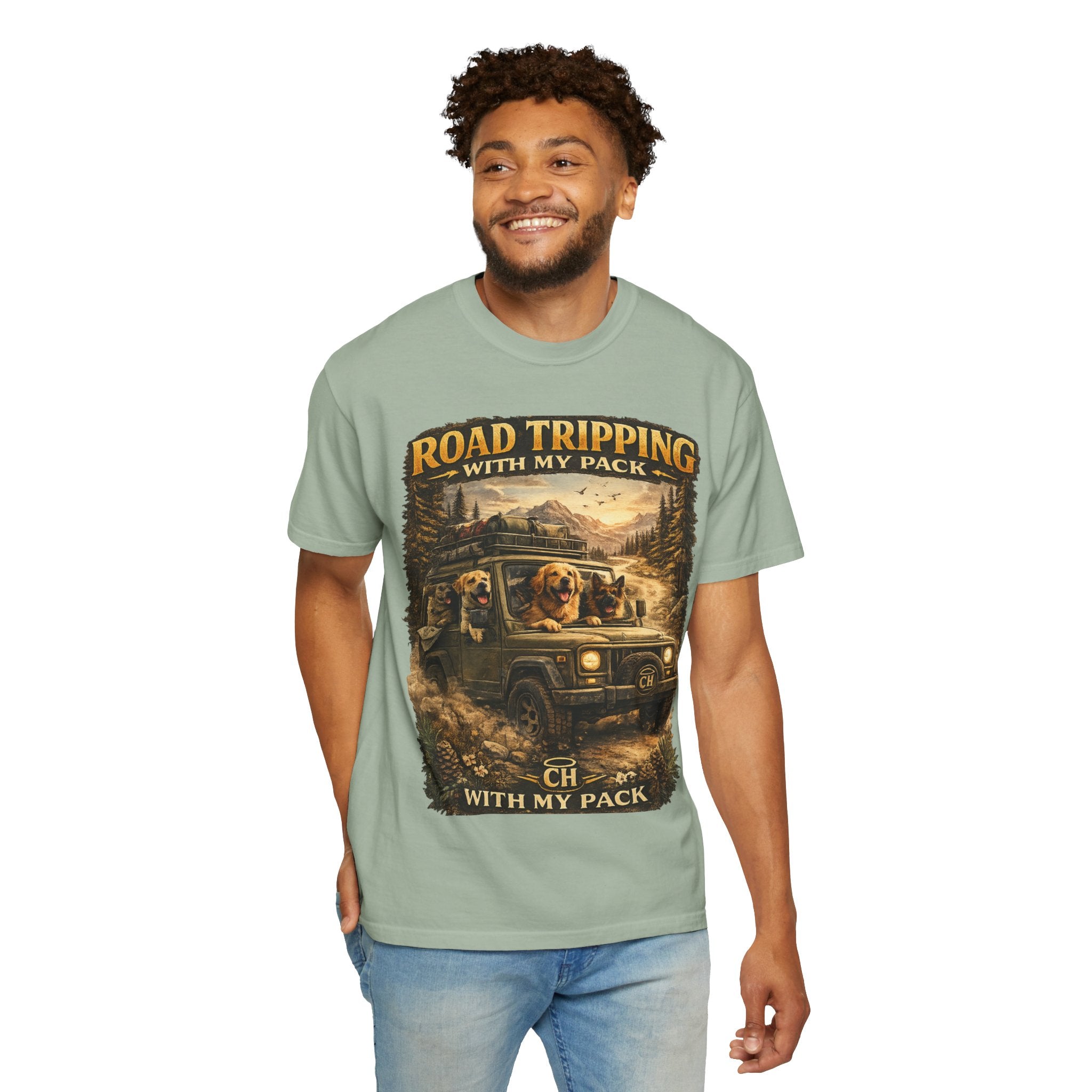 Road Tripping with My Pack T-Shirt| Funny Dog Road Trip -Shirt| Adventure Dog Lover Tee| Camping & Travel Gift Hor Pet Owners