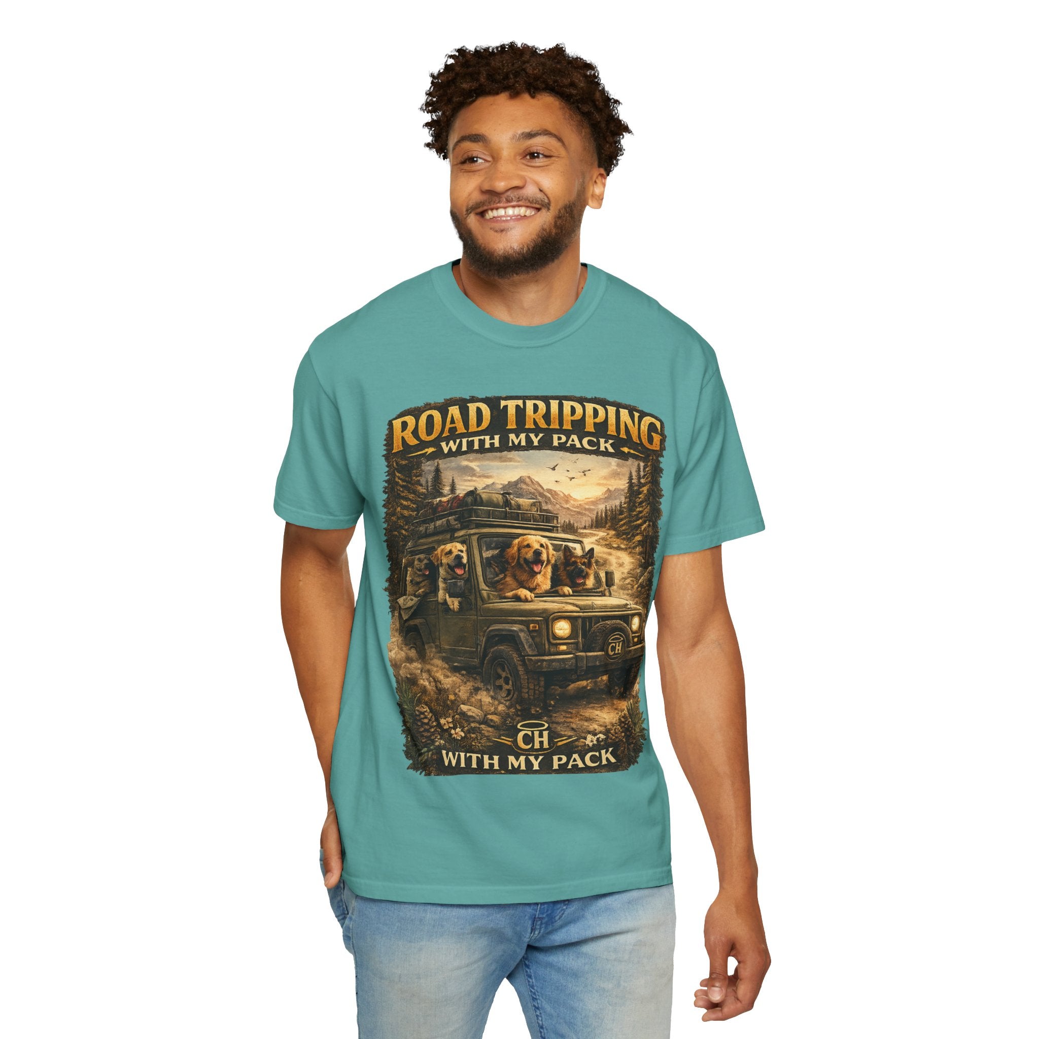 Road Tripping with My Pack T-Shirt| Funny Dog Road Trip -Shirt| Adventure Dog Lover Tee| Camping & Travel Gift Hor Pet Owners